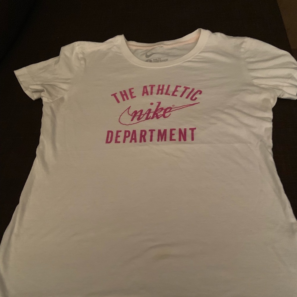 Nike T-shirt